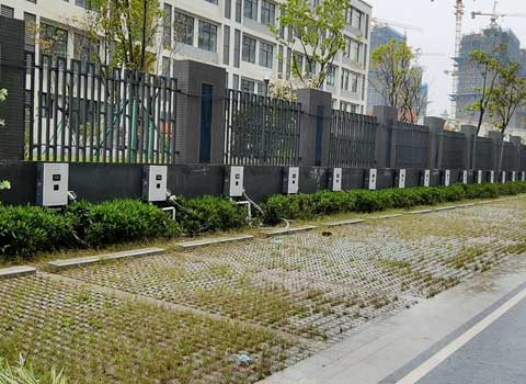 適用于多場(chǎng)景的一拖十分體式充電樁