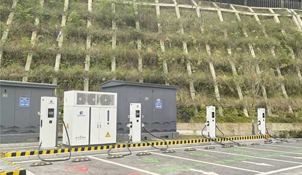 宜昌首批全液冷超充站投入運(yùn)營，鴻嘉利助力高質(zhì)量充電基礎(chǔ)設(shè)施建設(shè)(圖3)